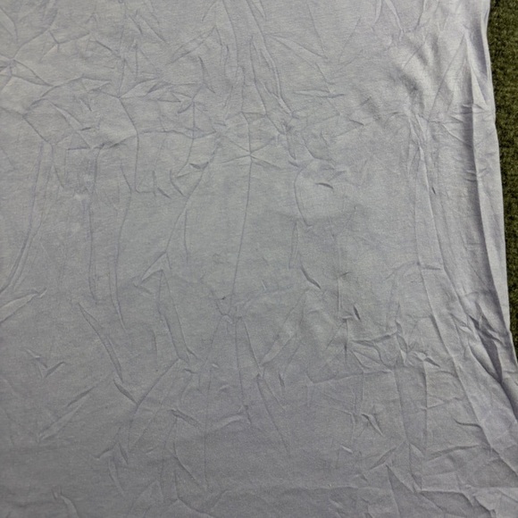 NIKE Women’s Lavender The Nike Tee Short Sleeve Short Logo Swoosh size Medium - Picture 4 of 7